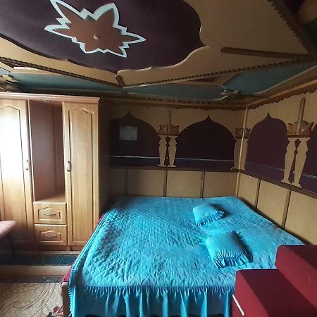 فندق Kатруся ياريمتشي المظهر الخارجي الصورة